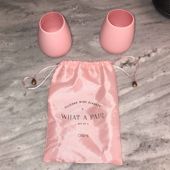 Odeme Pair of Silicone Wine Glasses - Picture 1 of 4